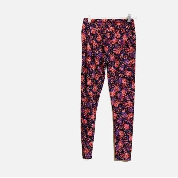 LuLaRoe Soft Knit Casual Purple Multicolor Floral Print Leggings. One Size - Picture 2 of 10